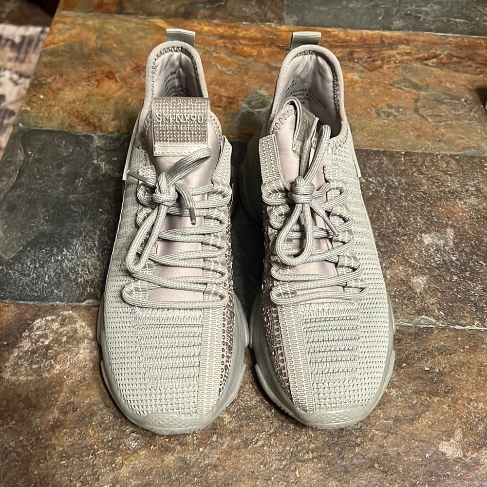 Steve Madden Maxima shoes